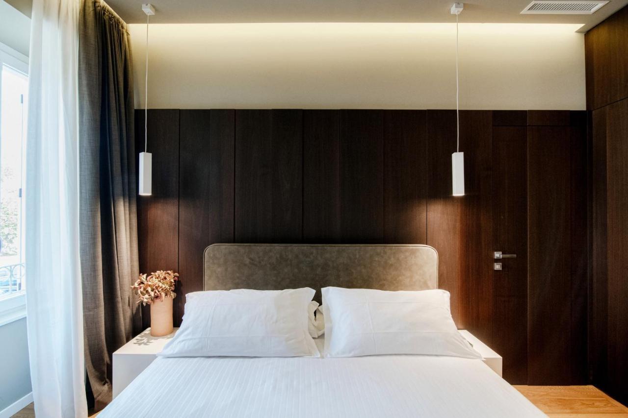Ama 18 Rooms - The House Of Travelers- Como Exteriör bild