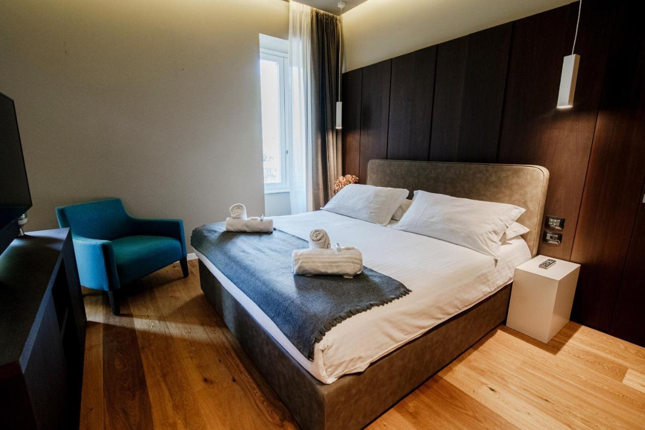 Ama 18 Rooms - The House Of Travelers- Como Exteriör bild