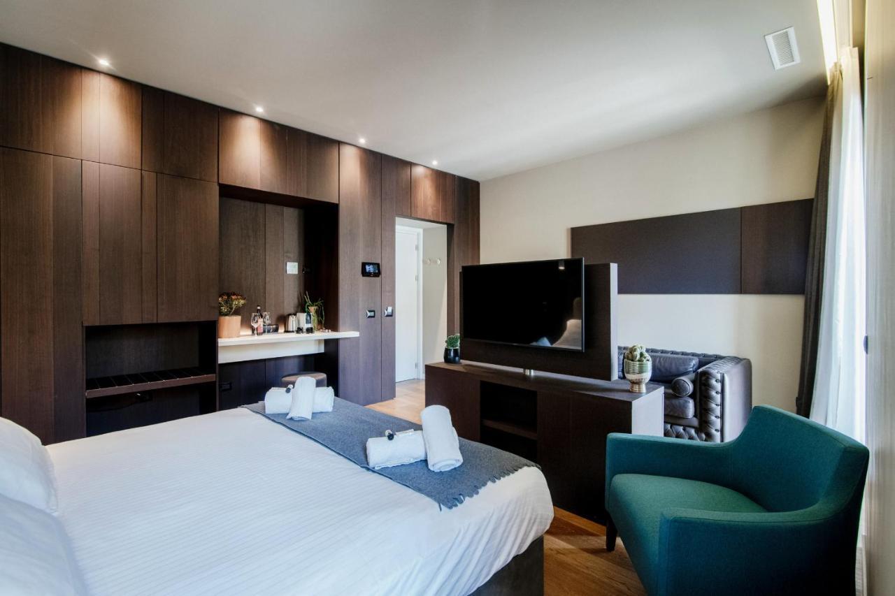Ama 18 Rooms - The House Of Travelers- Como Exteriör bild